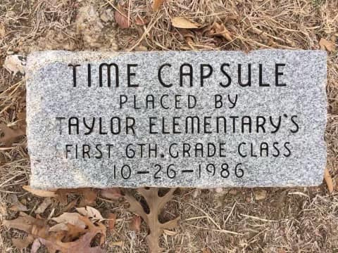  Time Capsule Pictures